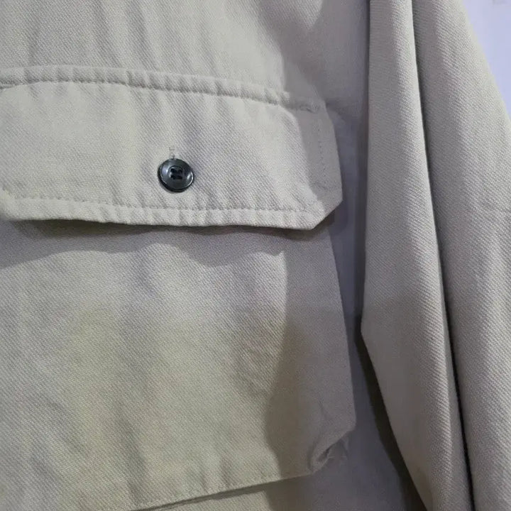 [SOLD OUT] 봄  디자인이쁜  고급스런 면  자켓  깨끗해요 가슴단면61