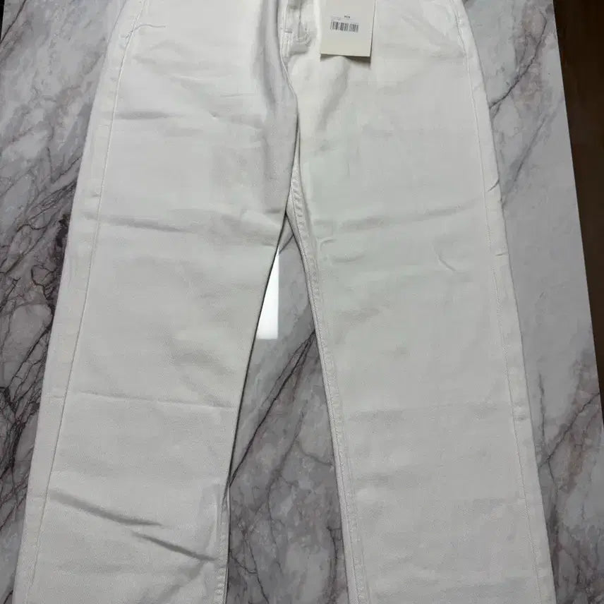 [BUNJANG] Trillion Biostone Washing Wide Denim Pants Cream L Size / 바이오스톤 워싱 와이드 데님 팬츠 크림 새제품