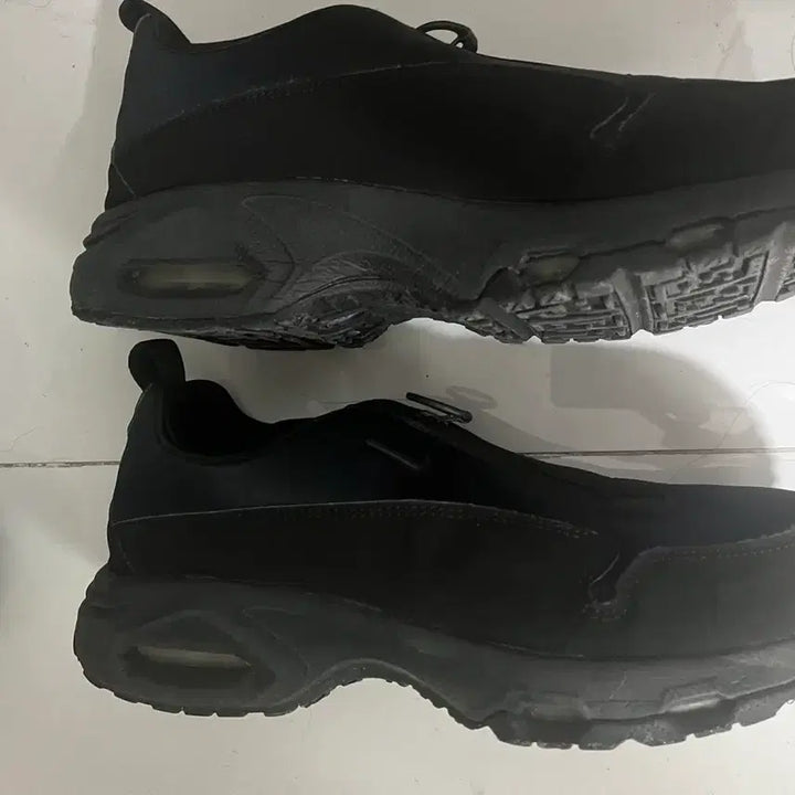 [SOLD OUT] 나이키 꼼데가르송 옴므플러스 에어맥스 선더 sp 블랙 285