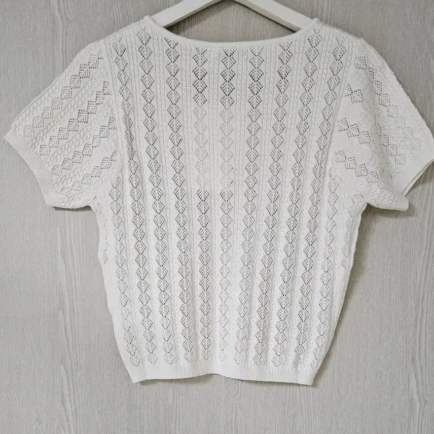 [BUNJANG] High-Quality Short-Sleeve Cardigan / 고퀄리티  반팔 가디건