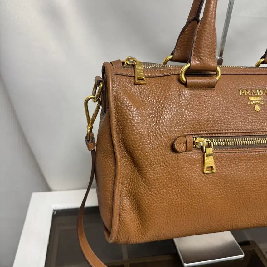 [BUNJANG] Prada Leather Motor Tote Bag / 정품 프라다 레더 모터백 가방