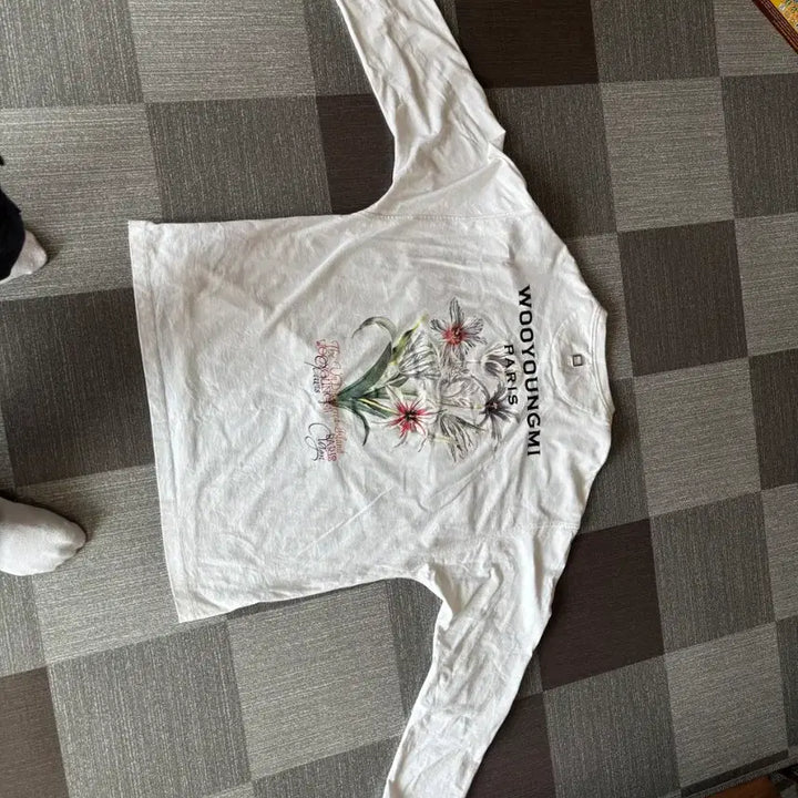 [BUNJANG] Wooyoungmi 24SS Flower Printed Long Sleeve T-shirt / 우영미 24ss 플라워 프린팅 롱슬리브 티셔츠 48