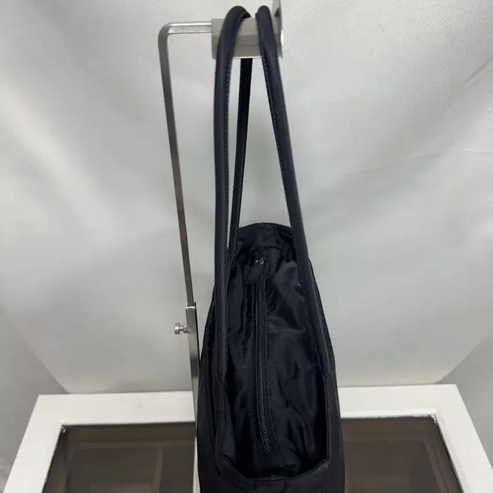 [BUNJANG] Prada Pocono Shoulder Bag / 정품 프라다 블랙 포코노 숄더백