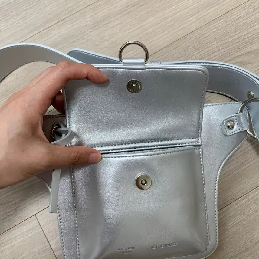 [BUNJANG] Atelier Park Amelie Bag Belt Bag Silver / 아틀리에파크 아멜리에백 벨트백 실버