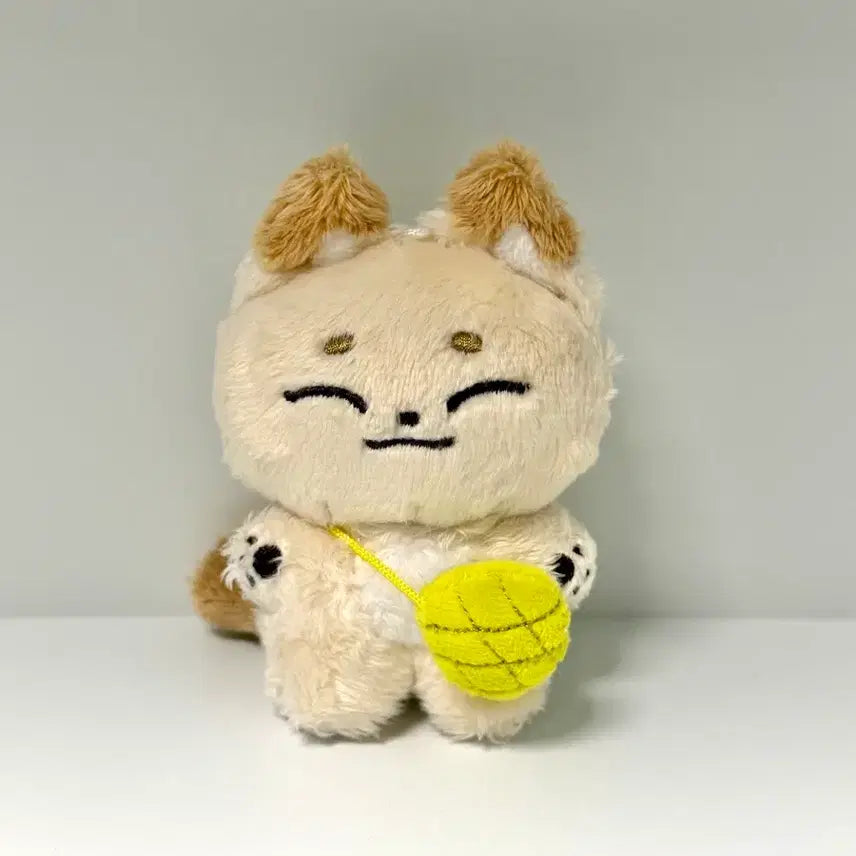 [BUNJANG] Woodz Jo Seung-yeon Fox Woodz 10cm Doll / 조승연 우즈 10cm 인형 여우즈 양도