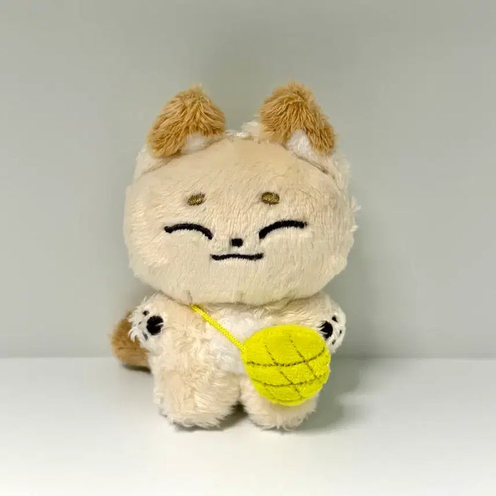 [BUNJANG] Woodz Jo Seung-yeon Fox Woodz 10cm Doll / 조승연 우즈 10cm 인형 여우즈 양도