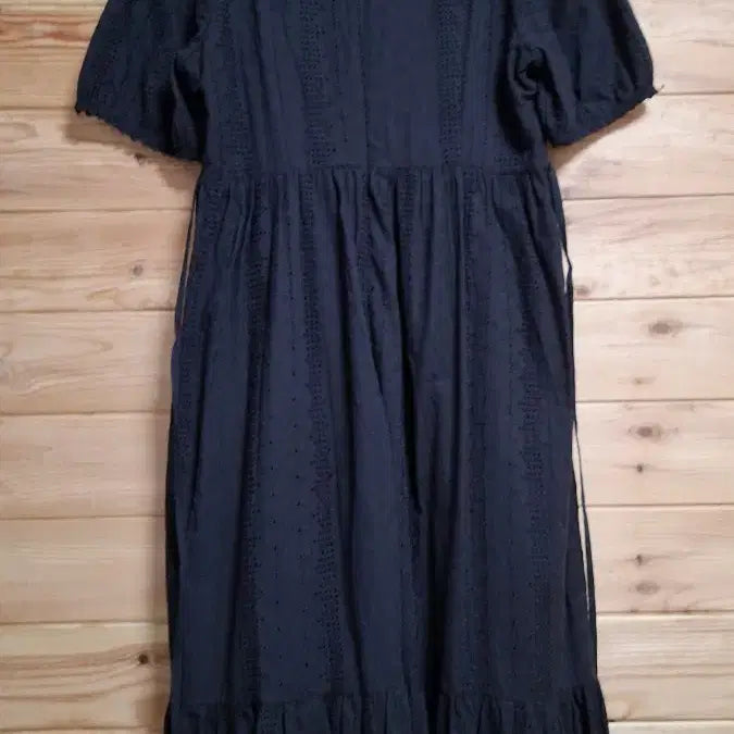 [SOLD OUT] RIRI앤CO 리리앤코 펀칭 롱원피스