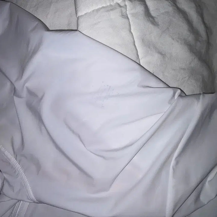 [BUNJANG] Jichoi Comfort 25-002 Waterproof White Half-Zip T-Shirt / 지초이 컴포트 25-002 워터프루프 화이트 반팔 집업