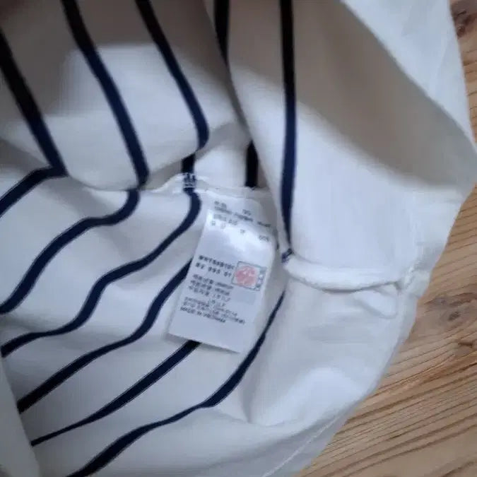 [SOLD OUT] 해지스 스트라이프 티셔츠