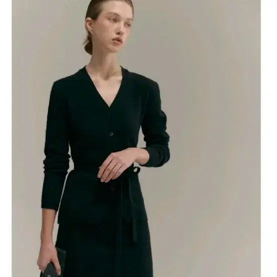 [BUNJANG] Sie Serena Knit Cardigan Skirt Set-up Black / 시에 세레나 니트 가디건 스커트 세트 셋업 블랙 sie