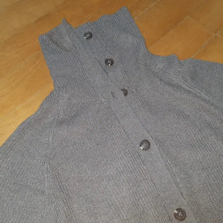 [BUNJANG] Brown High-Neck Knit Cardigan / 브라운 하이넥 풀업 니트 가디건