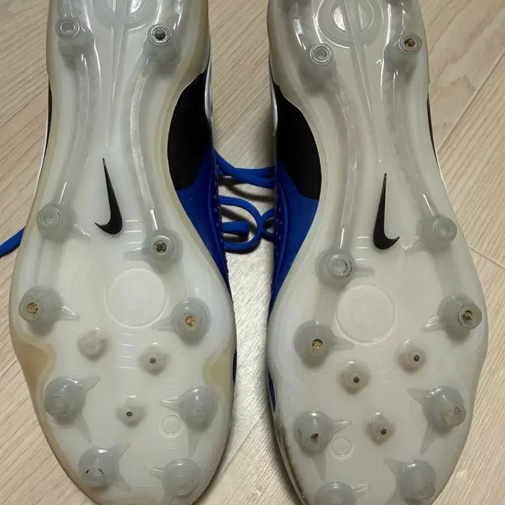 [SOLD OUT] 나이키 티엠포 레전드10 엘리트 AG-PRO 250mm