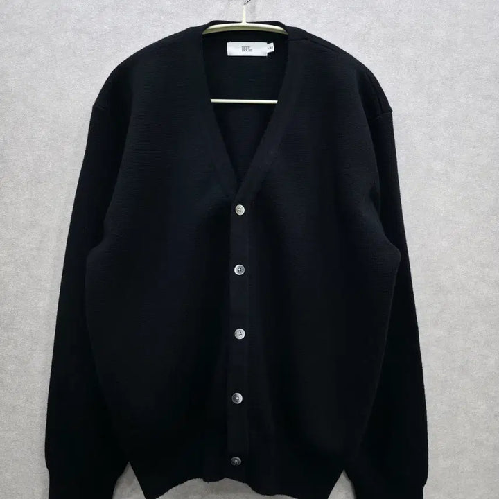 [BUNJANG] DEEF HOUSE Pure V-Neck Men&