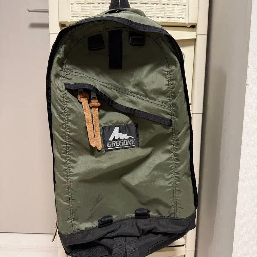 [BUNJANG] Gregory Gurogo Daypack Green USA / 그레고리 구로고 데이팩 그린 made in usa