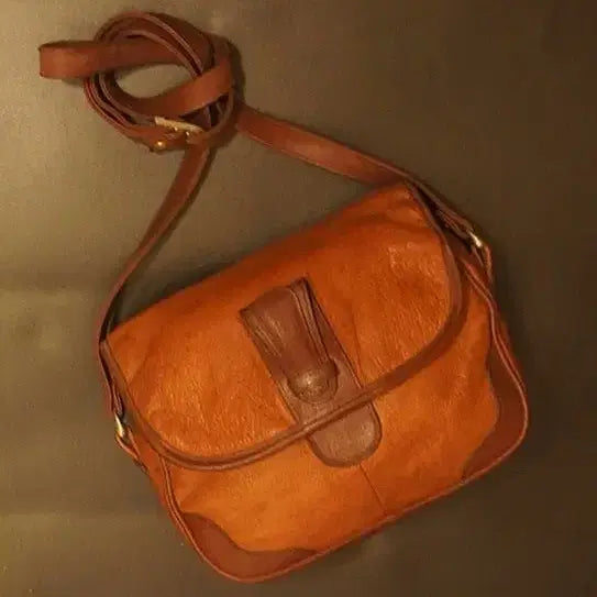 [BUNJANG] Vintage Leather Crossbody Bag / 453 크로스가방 크로스백 가죽백 가죽가방 빈티지가방 여성가방 여자백