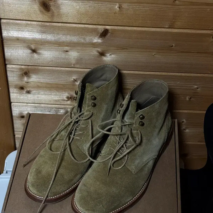 [BUNJANG] Lost Garden Field Boots 41.5 / 로스트가든 필드부츠 41.5