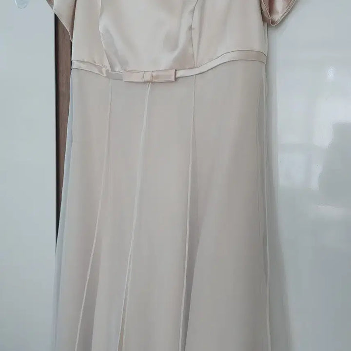 [BUNJANG] Beige Satin Organza Long Dress / 베이지 새틴 오간자 롱 원피스