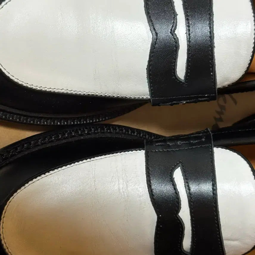[BUNJANG] Rotoko x Kinch Spectator Loafers 265 / 킨치x쿨케이 스펙테이터 로퍼 265