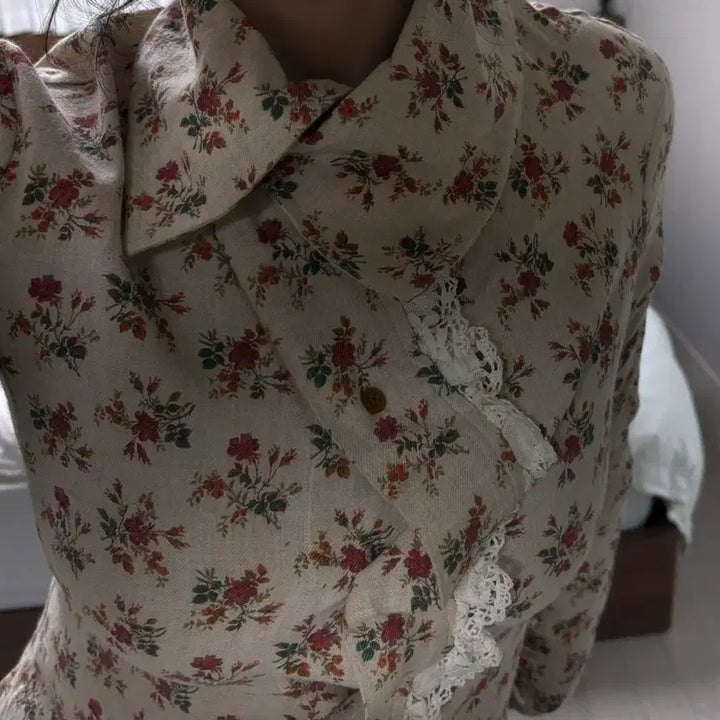 [BUNJANG] Vivienne Westwood Blouse / 비비안웨스트우드 블라우스