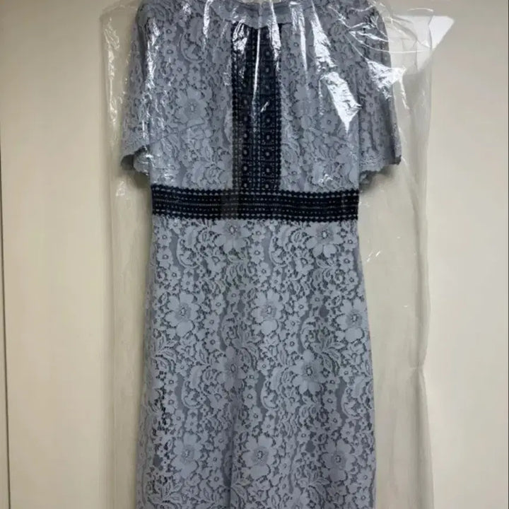 [BUNJANG] It MICHAA Lace Dress (Sky Blue) - Size 55 / (새상품) 잇미샤 레이스 원피스 55사이즈