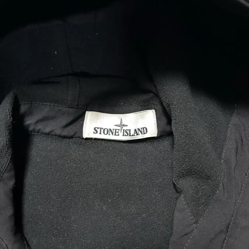 [BUNJANG] Stone Island Soft Shell Jacket / [S Size] 스톤아일랜드 소프트쉘