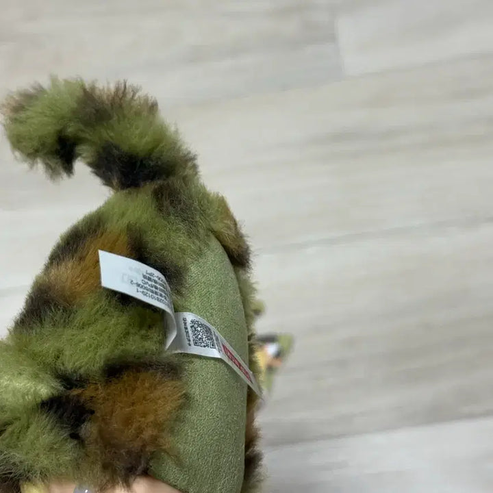 [BUNJANG] Pop Mart Crybaby Camo / 팝마트 크라이베이비 카모