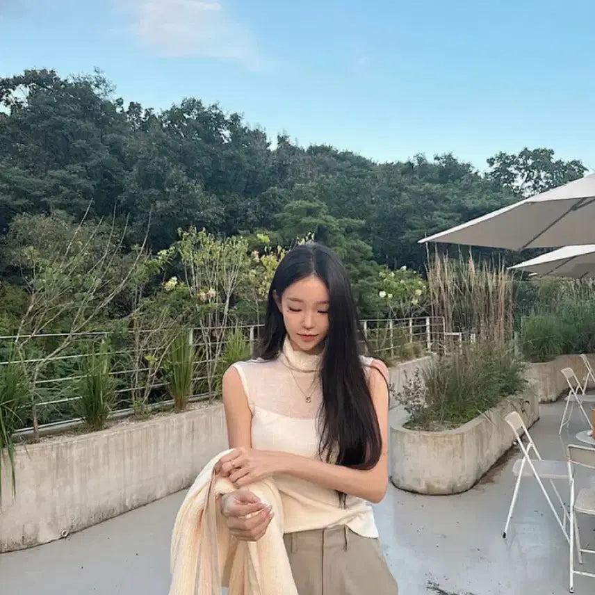[BUNJANG] Rosney Point See-through Turtleneck / 로즈니 포인트 시스루 폴라