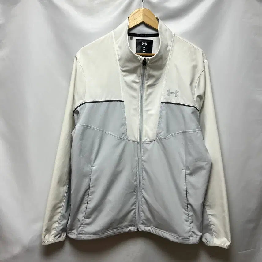[SOLD OUT] [정품/XL] 언더아머 우븐 스톰핏 화이트 그레이 바람막이