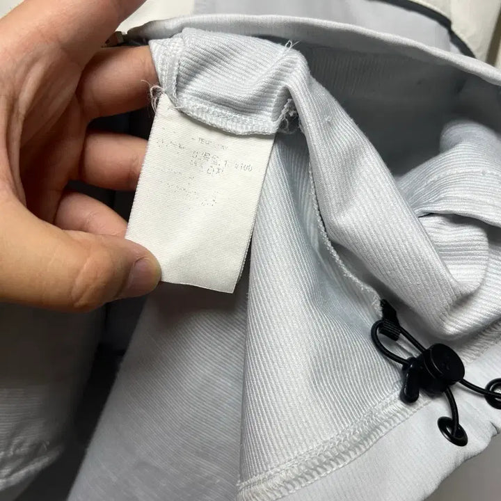 [SOLD OUT] [정품/XL] 언더아머 우븐 스톰핏 화이트 그레이 바람막이