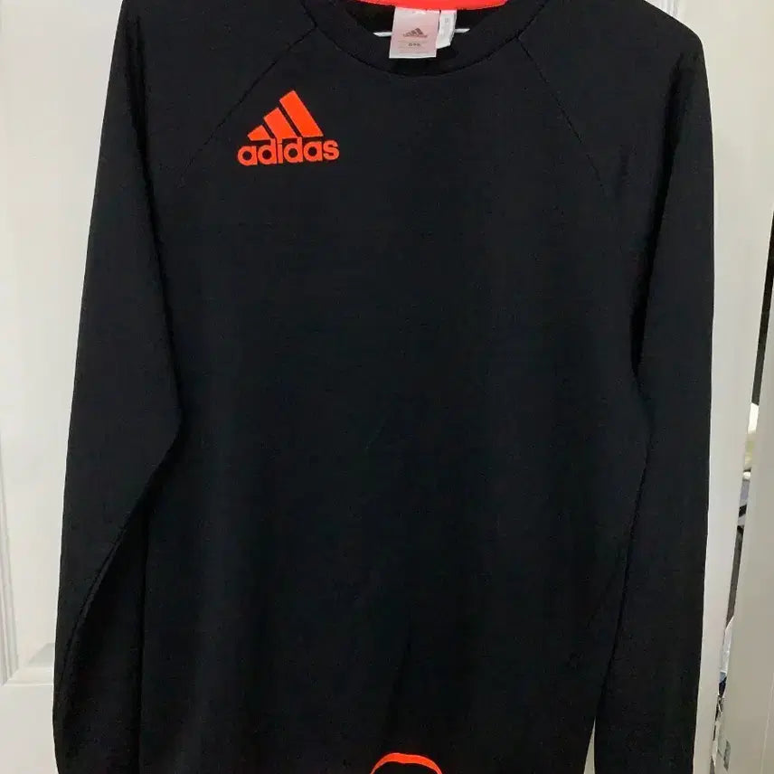 [BUNJANG] Adidas Black Long Sleeve T-shirt / 아디다스 검정색 긴팔 티셔츠95