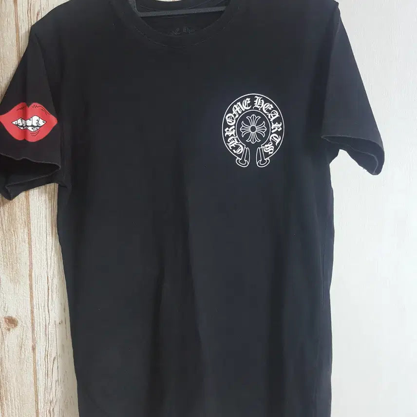 [SOLD OUT] 후드 집업 반팔티셔츠 니트 판매합니다,