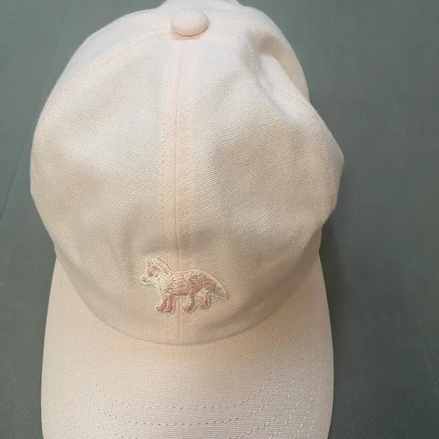 [BUNJANG] Maison Kitsuné Baby Fox Cap Pink / 메종키츠네 베이비 폭스 캡 핑크색