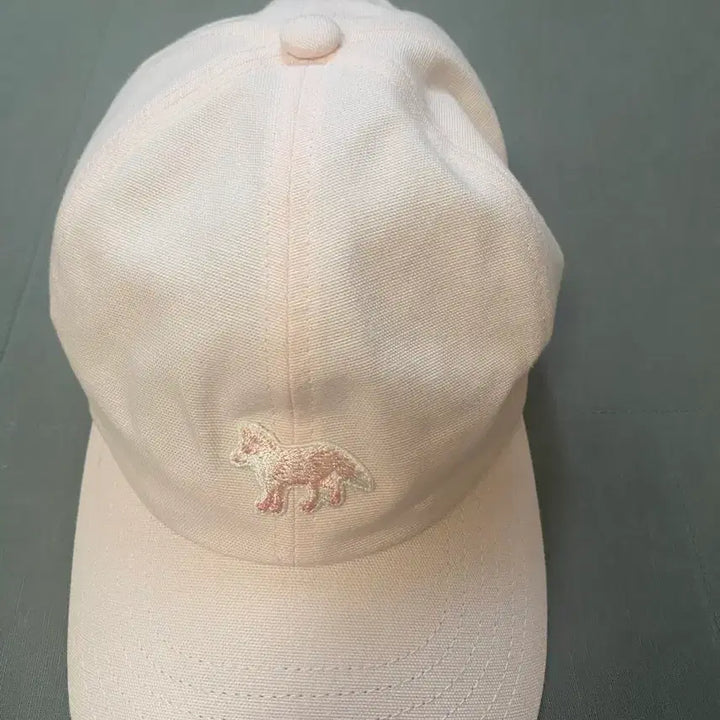 [BUNJANG] Maison Kitsuné Baby Fox Cap Pink / 메종키츠네 베이비 폭스 캡 핑크색