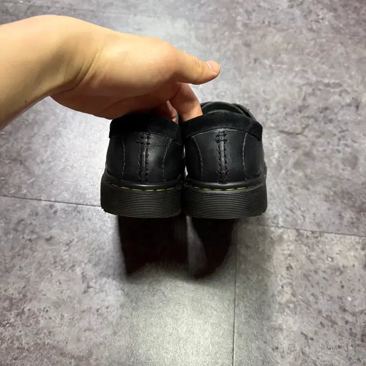 [BUNJANG] Dr. Martens Boots / 닥터마틴 260