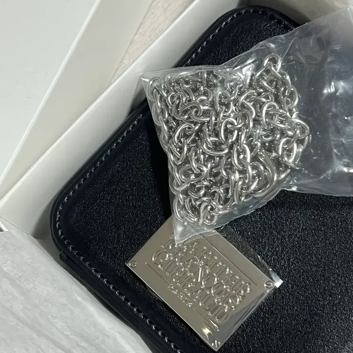 [BUNJANG] Marithe Francois Girbaud Classic Logo Chain Wallet Black / [새상품] 마리떼 클래식 로고 체인 지갑 블랙
