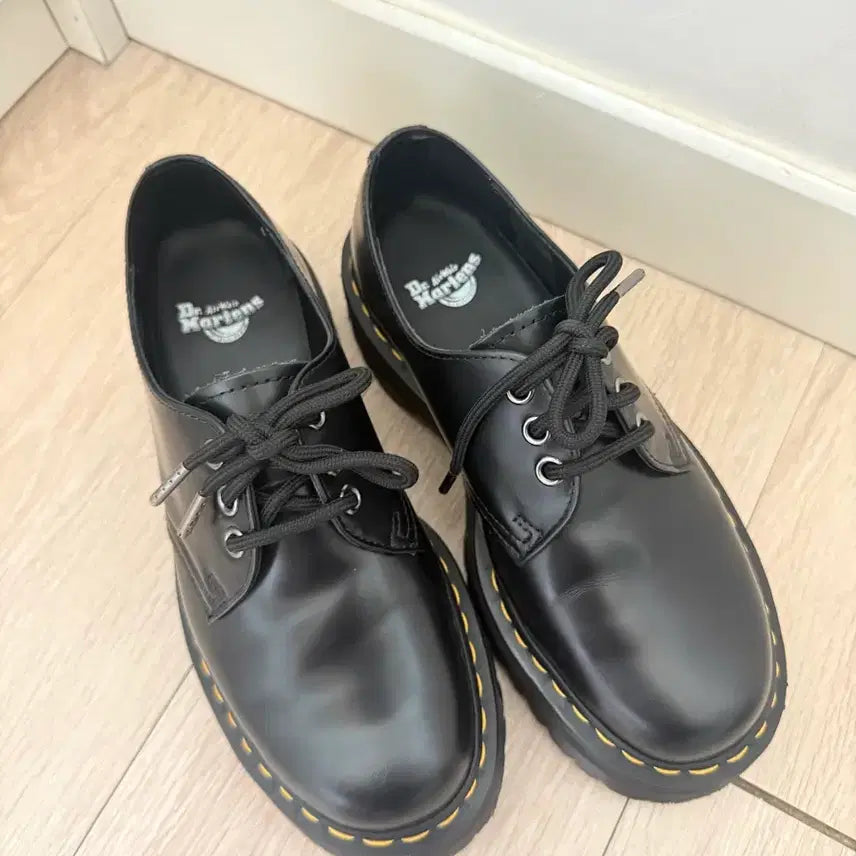 [BUNJANG] Dr. Martens Quad UK 5 (240mm) / 닥터마틴 쿼드 UK5 240