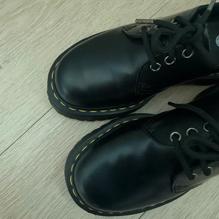[BUNJANG] Dr. Martens Quad UK 5 (240mm) / 닥터마틴 쿼드 UK5 240