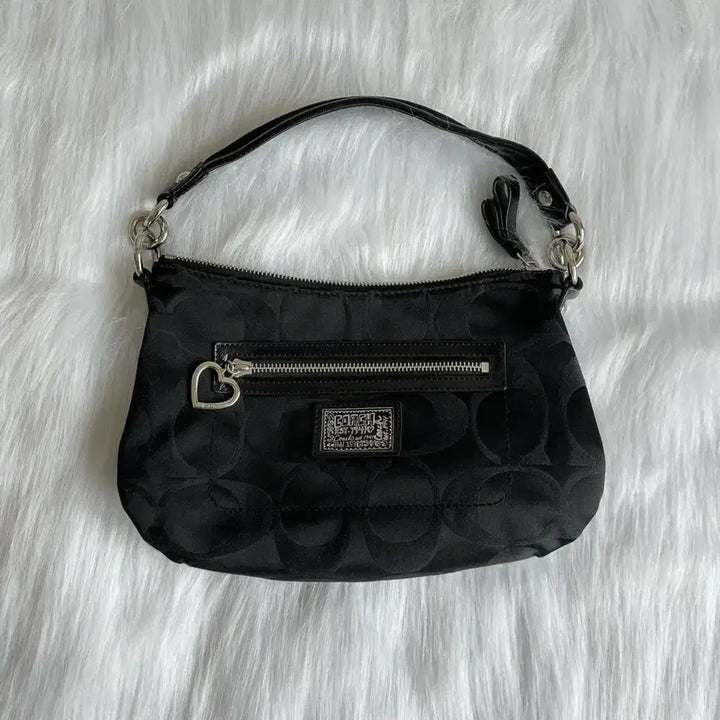[SOLD OUT] Coach 코치 파피 시그니처 숄더백
