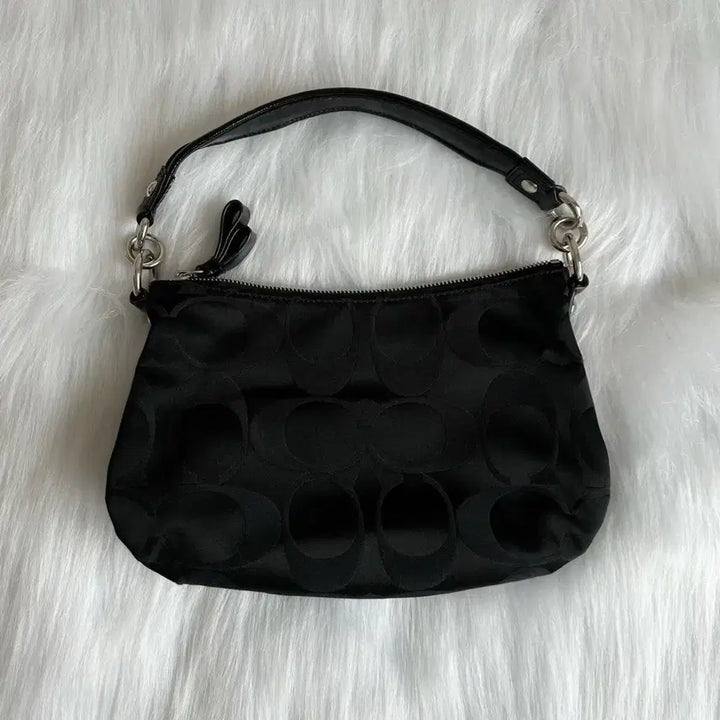 [SOLD OUT] Coach 코치 파피 시그니처 숄더백