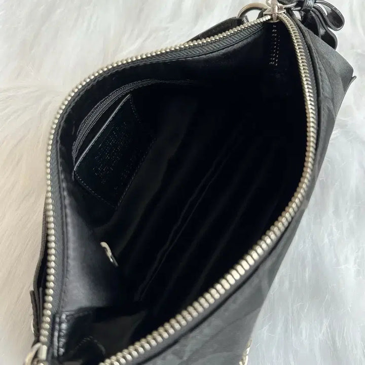 [SOLD OUT] Coach 코치 파피 시그니처 숄더백