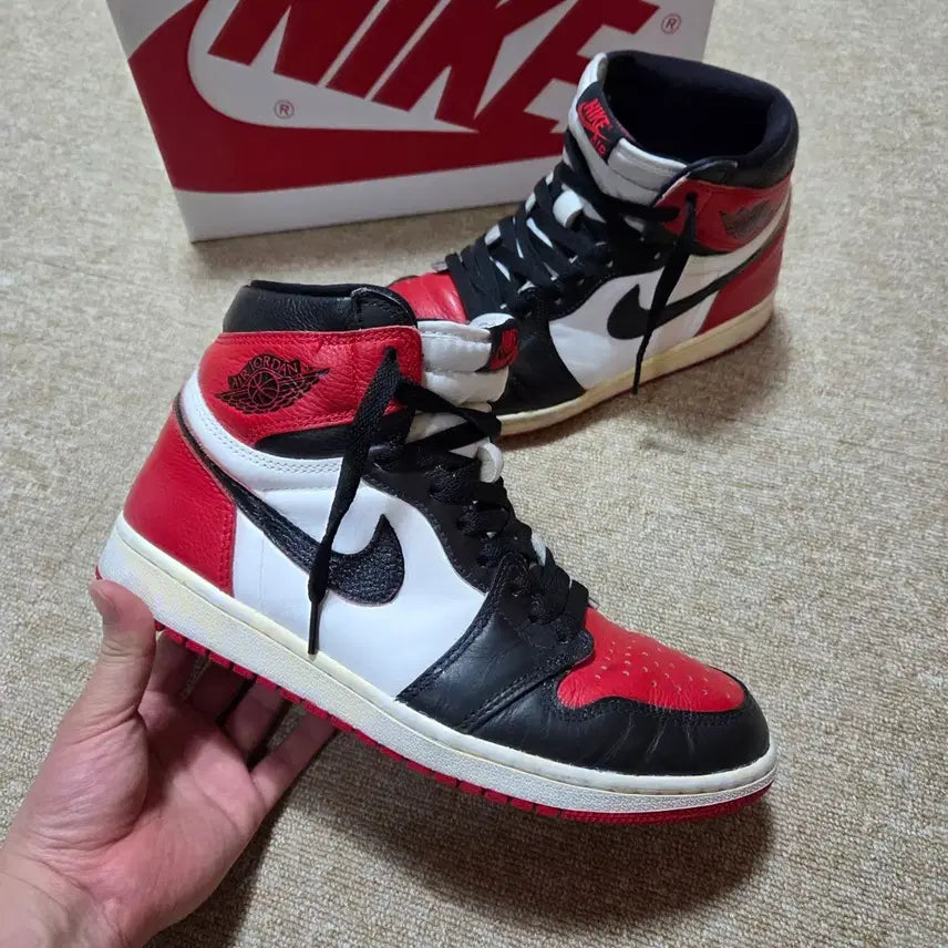 [BUNJANG] Nike Air Jordan 1 Retro High OG Bred Toe Custom / (280)나이키 에어 조던 1 레트로 하이 OG 브레드토 커스텀