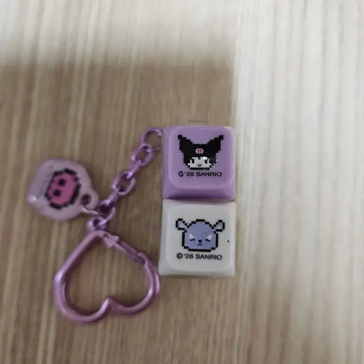 [BUNJANG] Sanrio Kuromi LED Keycap Keychain / 산리오 쿠로미 LED 키캡 키링 판매합니다!