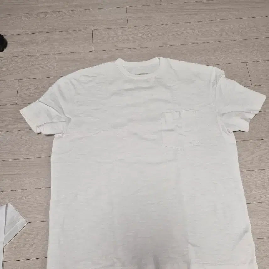 [SOLD OUT] 포터리 3사이즈 화이트 포켓 반팔 티셔츠