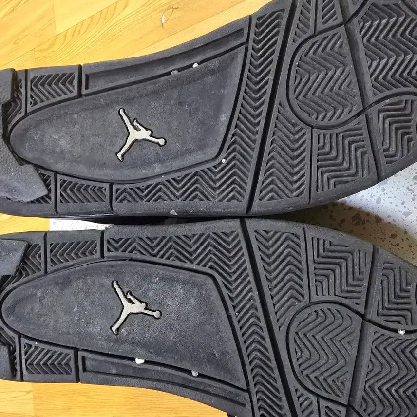 [BUNJANG] Nike Jordan 4 RM 290 Sneakers / 나이키 조던 4 RM 290 사이즈 팝니다