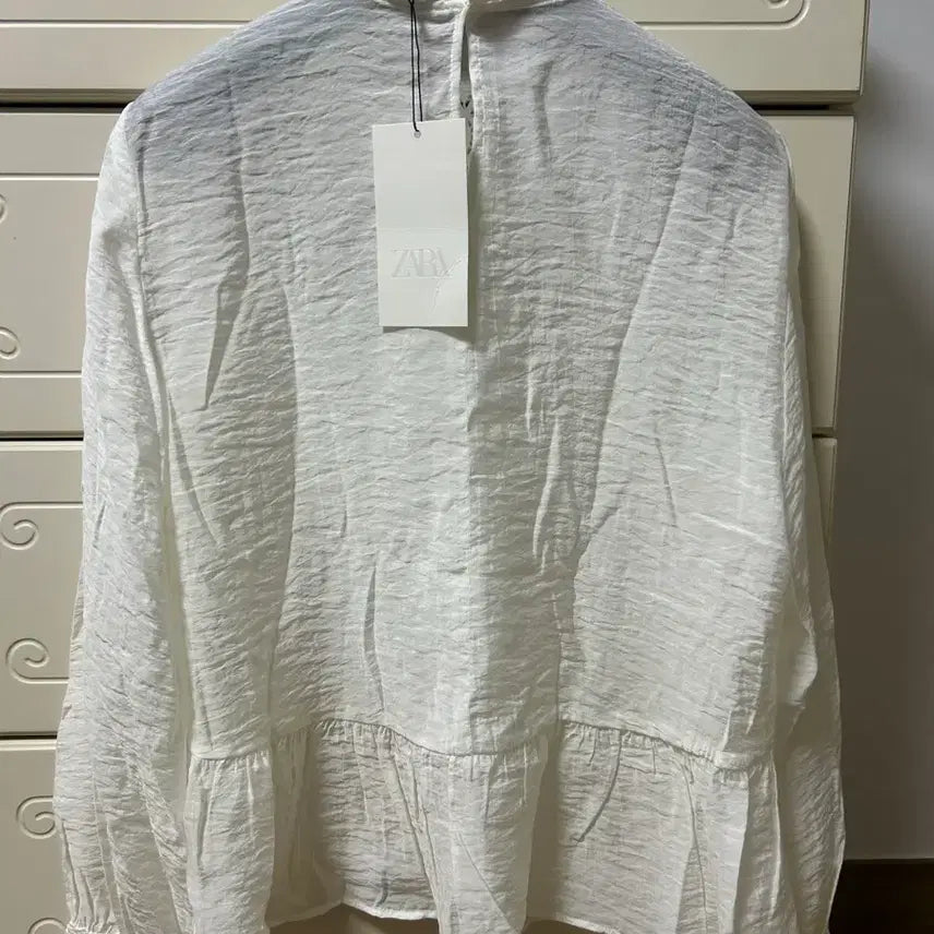 [BUNJANG] ZARA Park Bo-young Lace Blouse / 자라 박보영 블라우스