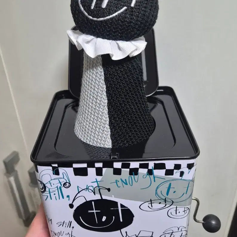 [BUNJANG] 방탄 제이홉 잭인더박스 JACK IN THE BOX 오르골 / 방탄 제이홉 잭인더박스 JACK IN THE BOX 오르골