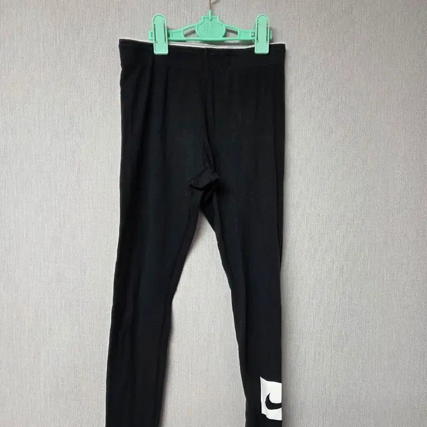 [BUNJANG] Nike Black Leggings Swoosh Women&