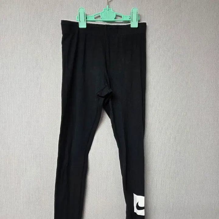[BUNJANG] Nike Black Leggings Swoosh Women&