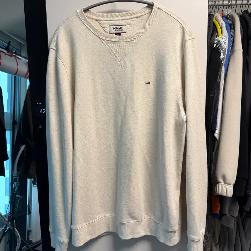 [BUNJANG] Tommy Jeans Ivory Logo Long Sleeve T-Shirt XL / TOMMY JEANS