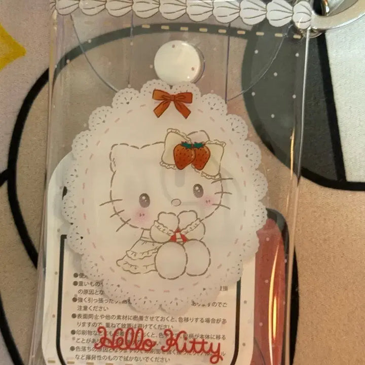 [BUNJANG] Sanrio Sweet Characters Kitty Carabiner Pouch / (정품)산리오 스위트 케이크 시리즈 키티 카라비너 파우치